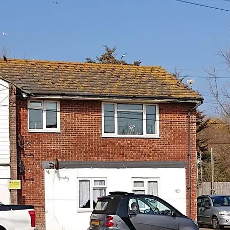 Stylish 2 Bed Flat At Camber Sands Exterior photo