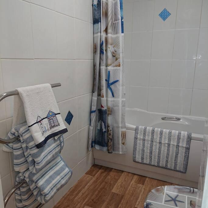 Apartment Stylish 2 Bed Flat At Sands Camber